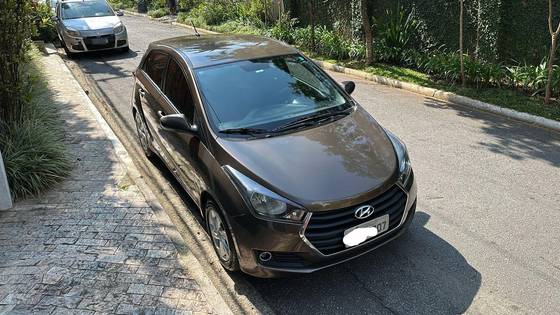 HYUNDAI HB20 1.6 COMFORT PLUS 16V FLEX 4P MANUAL
